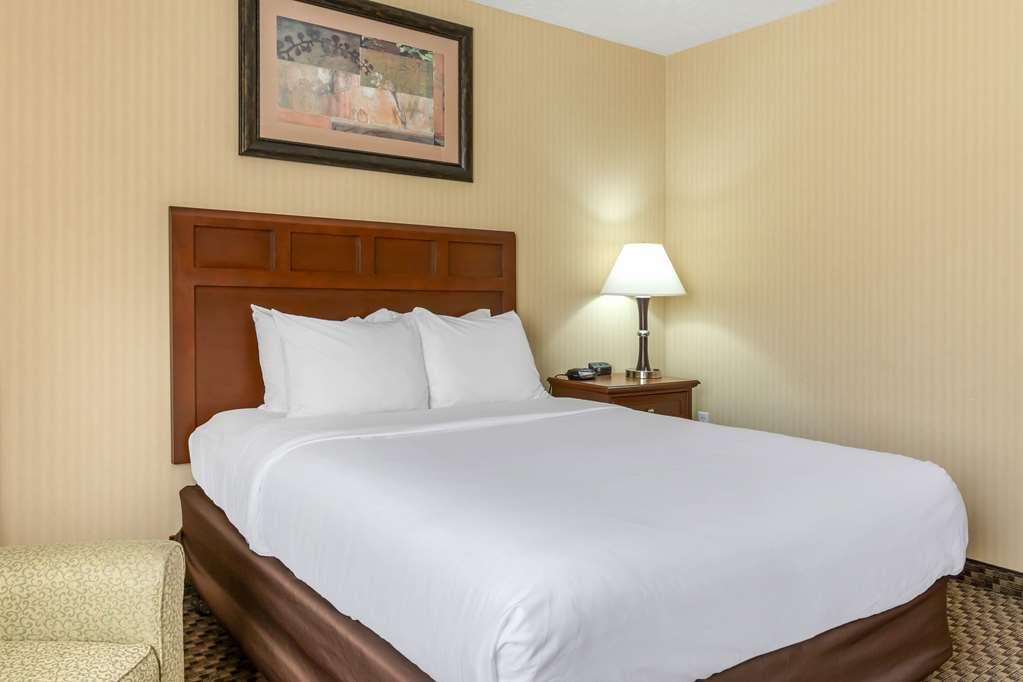 Comfort Inn Траверс-Сіті Номер фото