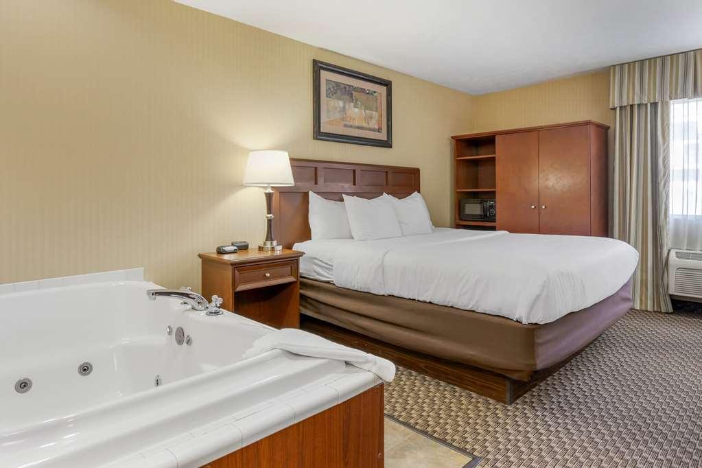 Comfort Inn Траверс-Сіті Номер фото